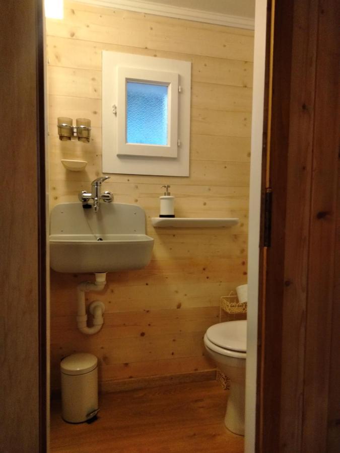 Petit Chalet Rustique Et Bucolique Bovernier Екстер'єр фото
