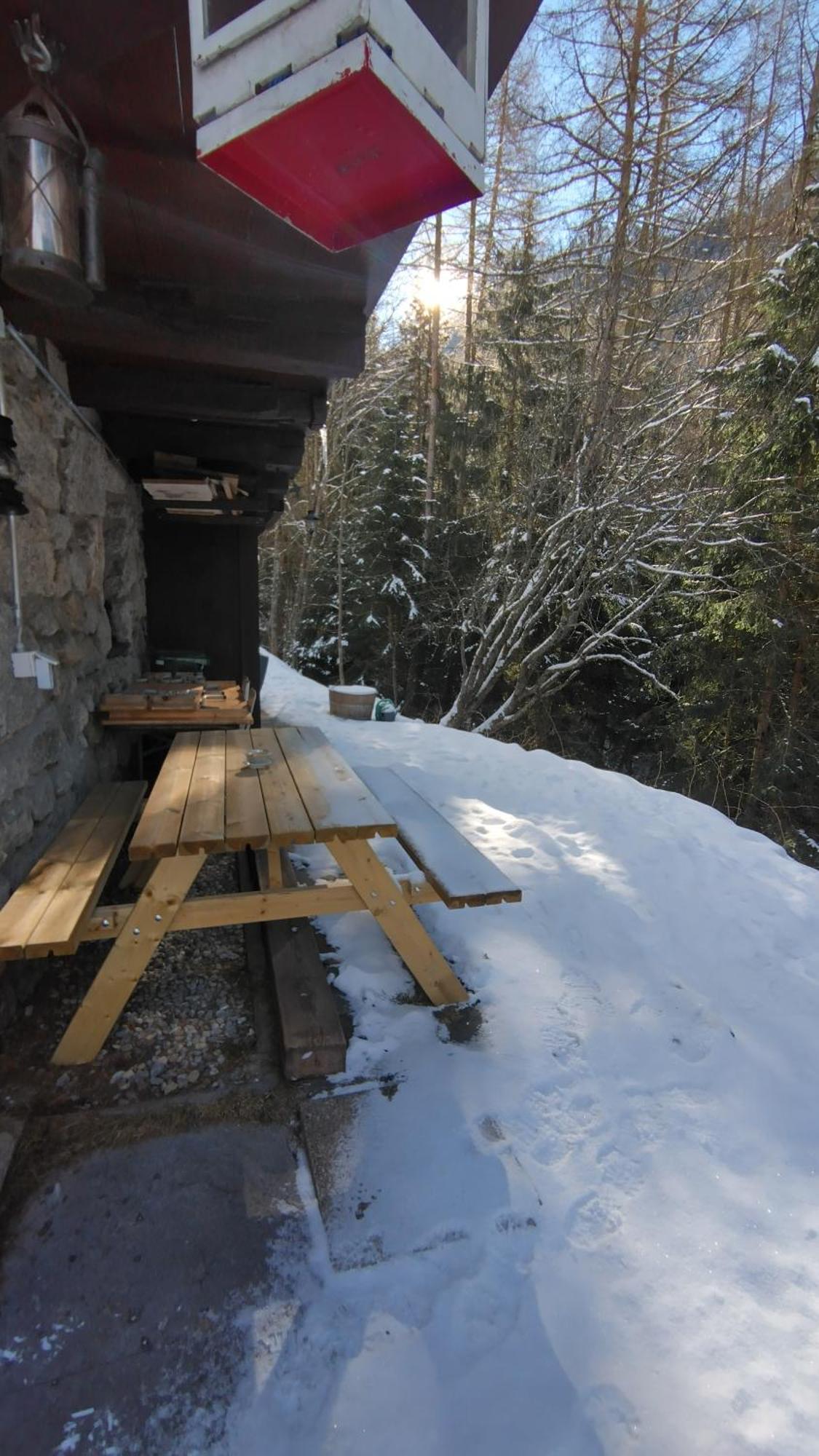 Petit Chalet Rustique Et Bucolique Bovernier Екстер'єр фото