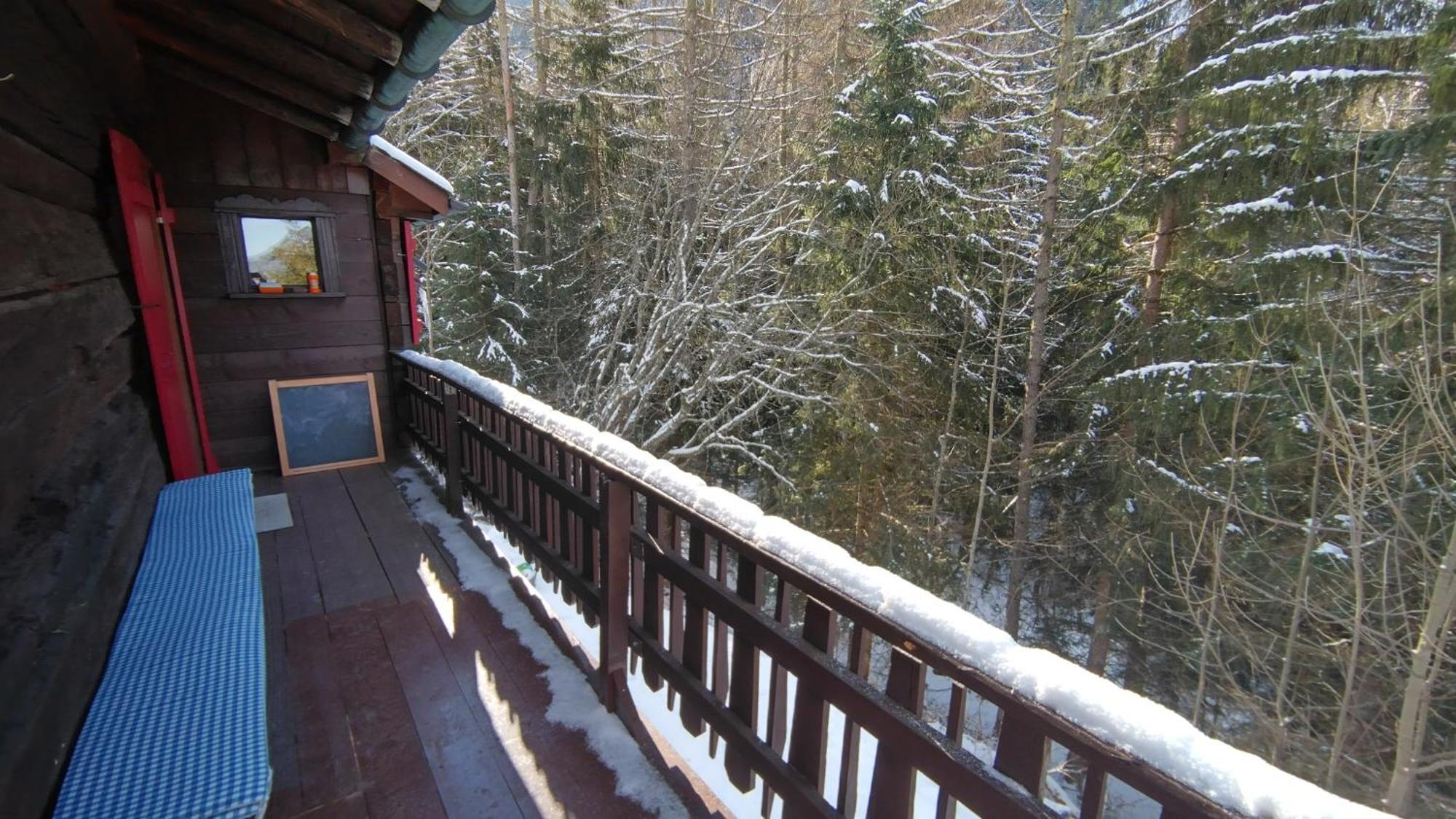 Petit Chalet Rustique Et Bucolique Bovernier Екстер'єр фото