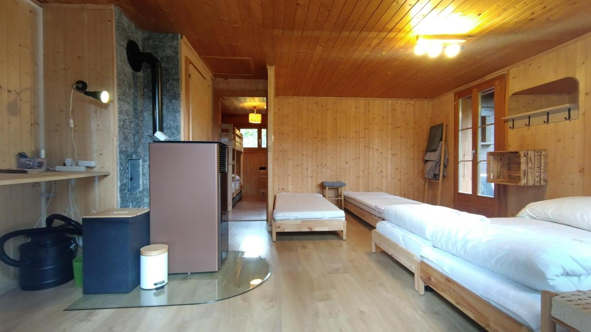 Petit Chalet Rustique Et Bucolique Bovernier Екстер'єр фото