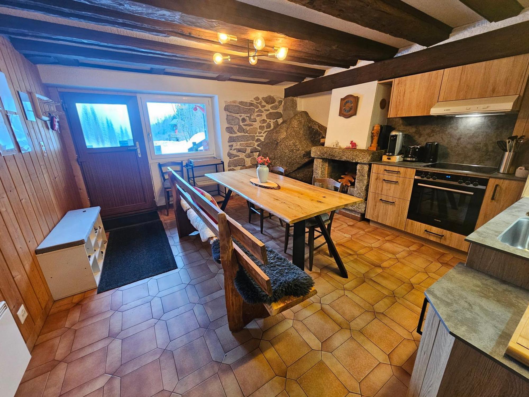 Petit Chalet Rustique Et Bucolique Bovernier Екстер'єр фото